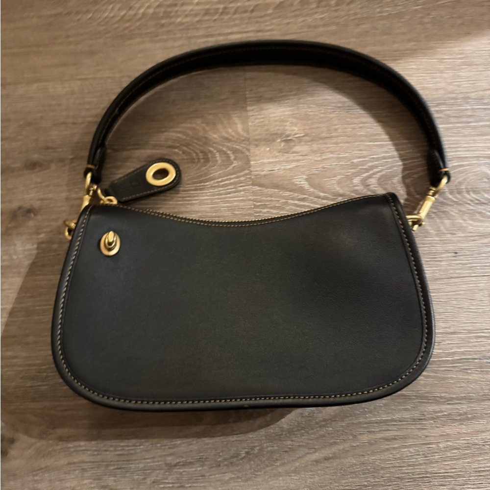 Coach Black Leather Shoulder Bag